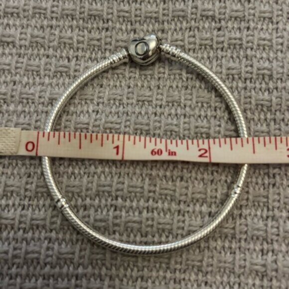 Pandora Bracelet - Picture 3 of 7